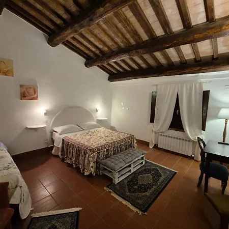 Casale Delle Stelle Bed & Breakfast