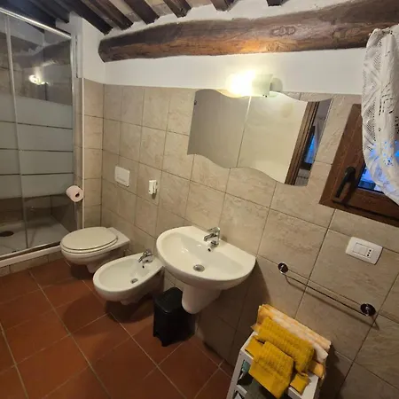 Alojamento de Acomodação e Pequeno-almoço Casale Delle Stelle Castello delle Forme