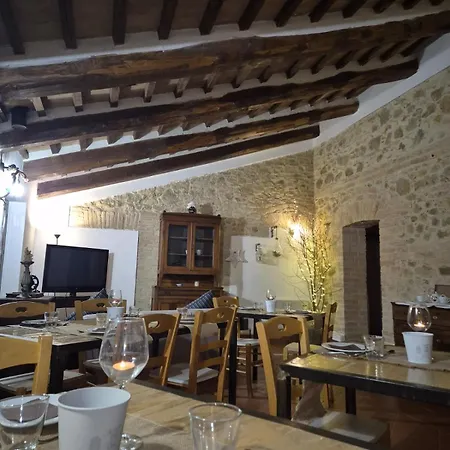Casale Delle Stelle Alojamento de Acomodação e Pequeno-almoço 4*
