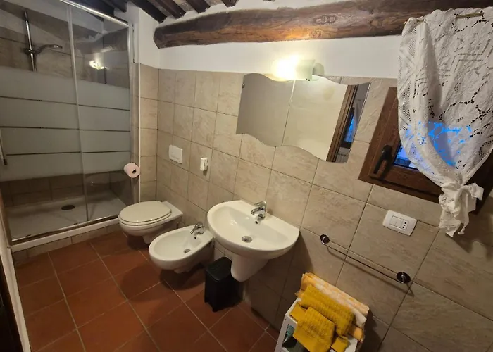 Casale Delle Stelle Bed & Breakfast Castello delle Forme
